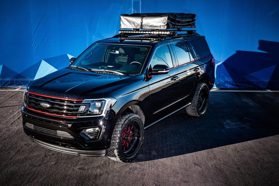  Ford Expedition Stealth by MAD Industries 2019 года  (фото 6 из 8)
